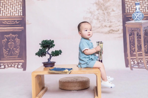 扬州宝宝吃迷糊奶如何纠正
